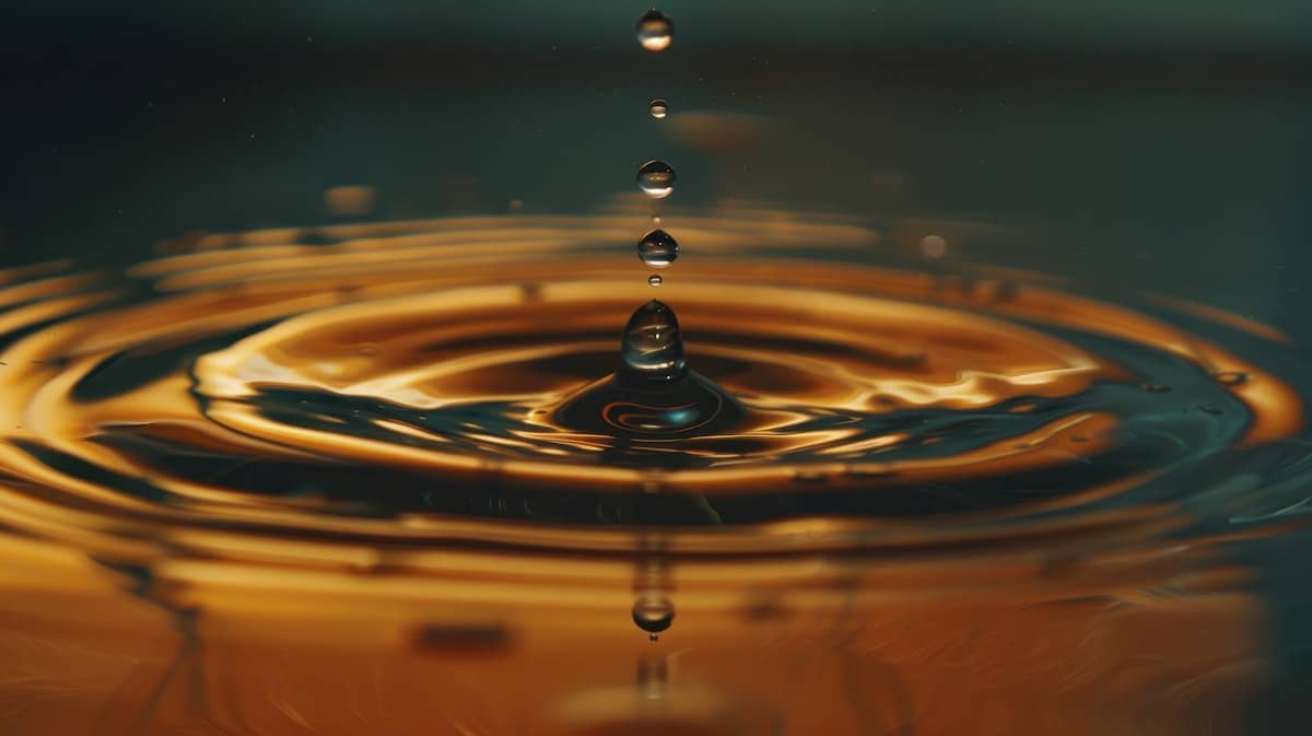 Une goutte d'eau qui tombe